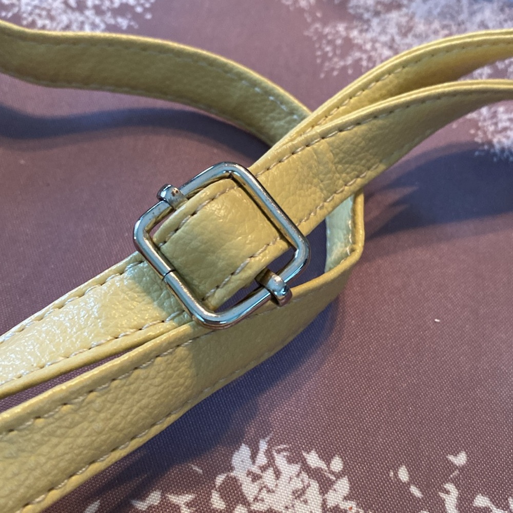 Purse - Picture 2 of 5